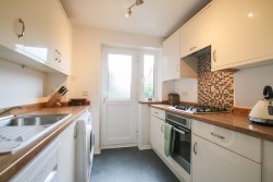 Dieppe Close, Wokingham, Berkshire