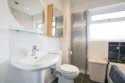 Dieppe Close, Wokingham, Berkshire