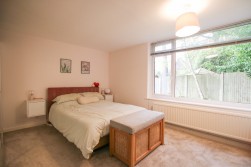 Linkway, Crowthorne, Berkshire