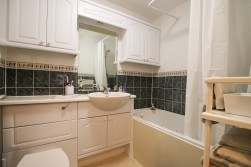 Linkway, Crowthorne, Berkshire