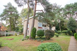 Linkway, Crowthorne, Berkshire