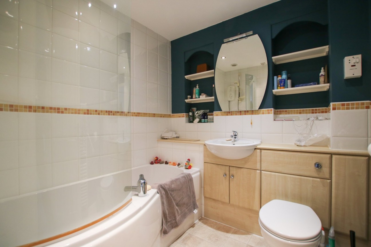 Finchampstead, Wokingham, Berkshire