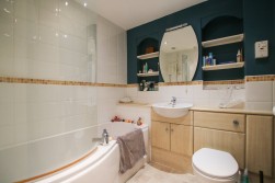 Finchampstead, Wokingham, Berkshire