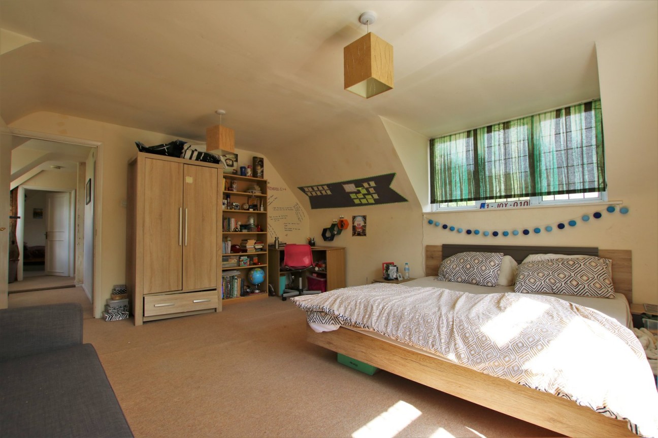 Waterloo Road, Wokingham, Berkshire