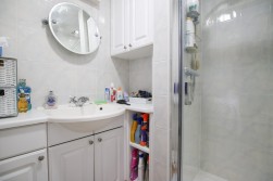 Kent Close, Wokingham, Berkshire