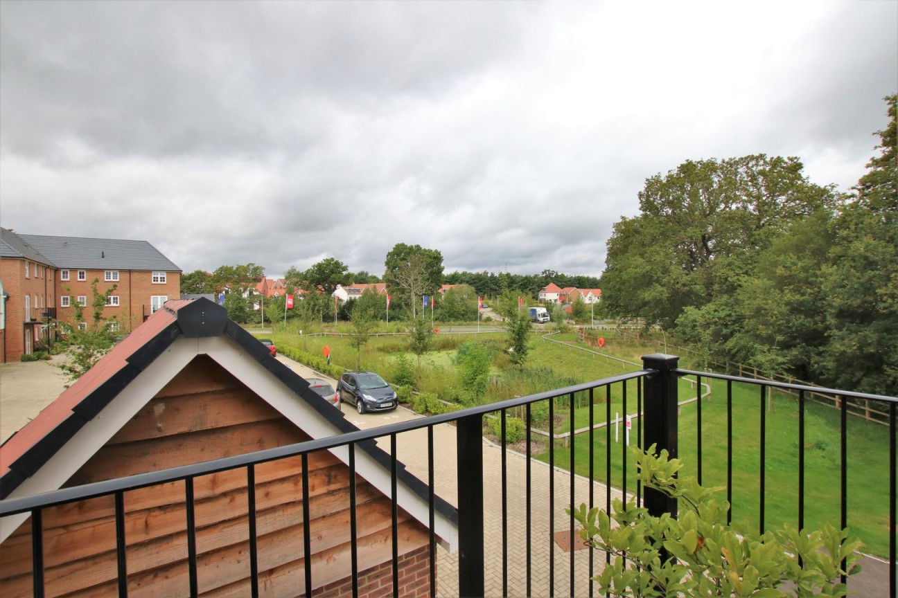 Austen Grove, Arborfield Green, Reading, Berkshire