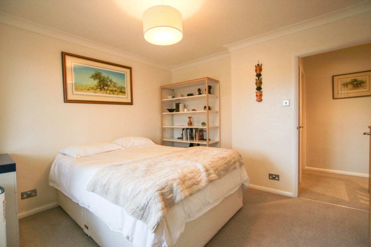 Starmead Drive, Wokingham, Berkshire