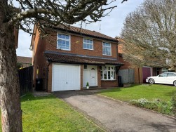 Somerset Close, Wokingham, Berkshire