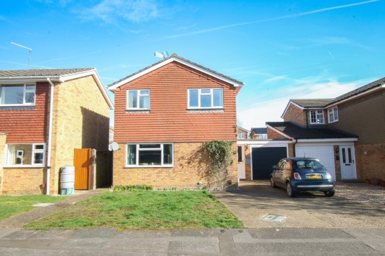 Salisbury Close, Wokingham, Berkshire