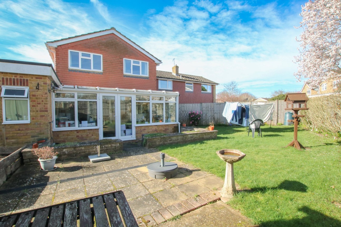 Salisbury Close, Wokingham, Berkshire