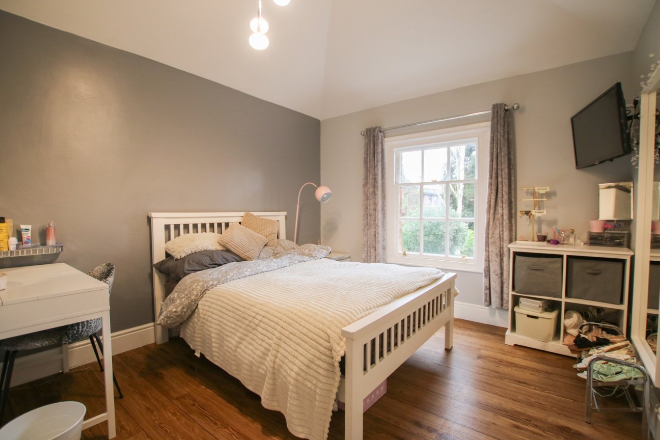 Milton Road, Wokingham, Berkshire