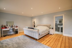 Milton Road, Wokingham, Berkshire