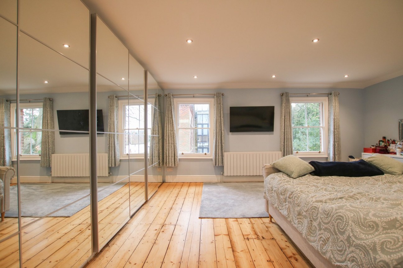 Milton Road, Wokingham, Berkshire