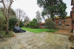 Milton Road, Wokingham, Berkshire