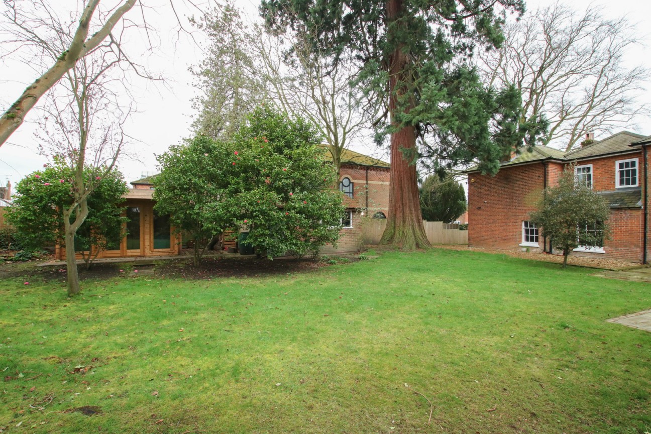 Milton Road, Wokingham, Berkshire