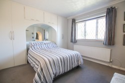Clare Avenue, Wokingham, Berkshire