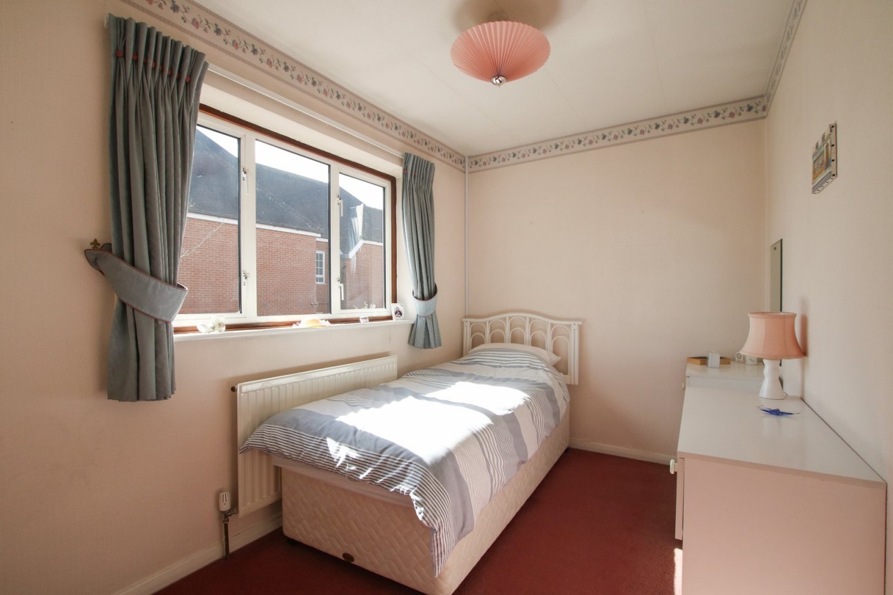 Clare Avenue, Wokingham, Berkshire