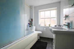 Walnut Close, Wokingham, Berkshire