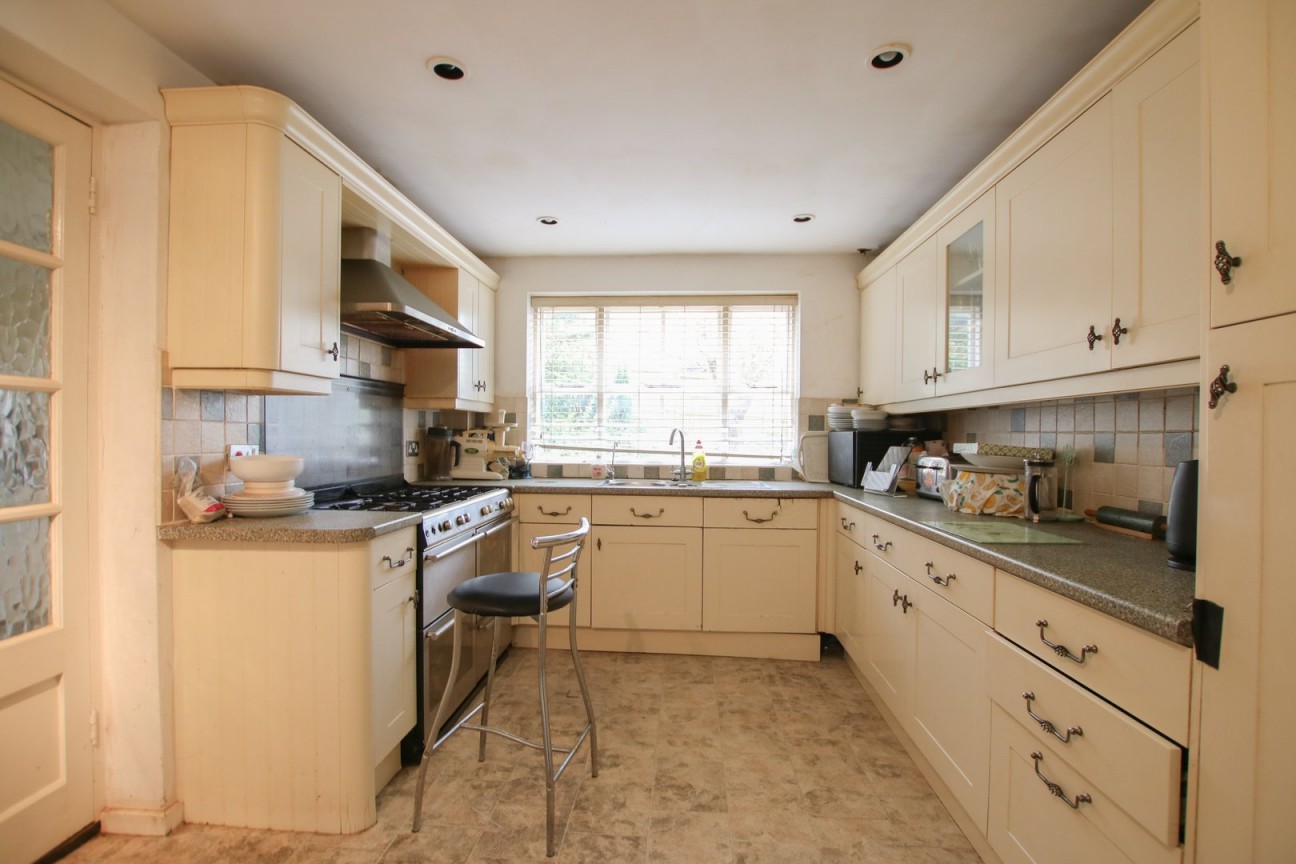 Walnut Close, Wokingham, Berkshire