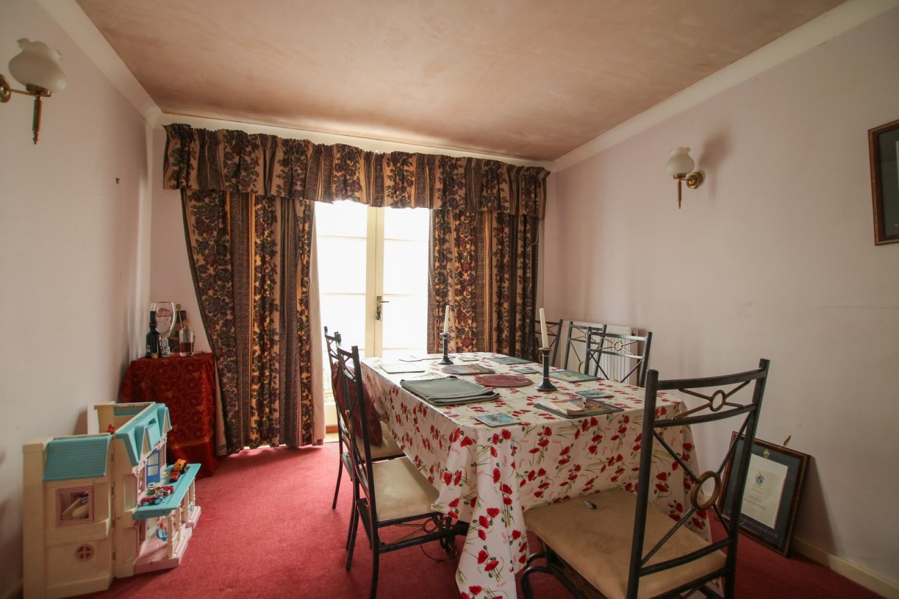 Walnut Close, Wokingham, Berkshire