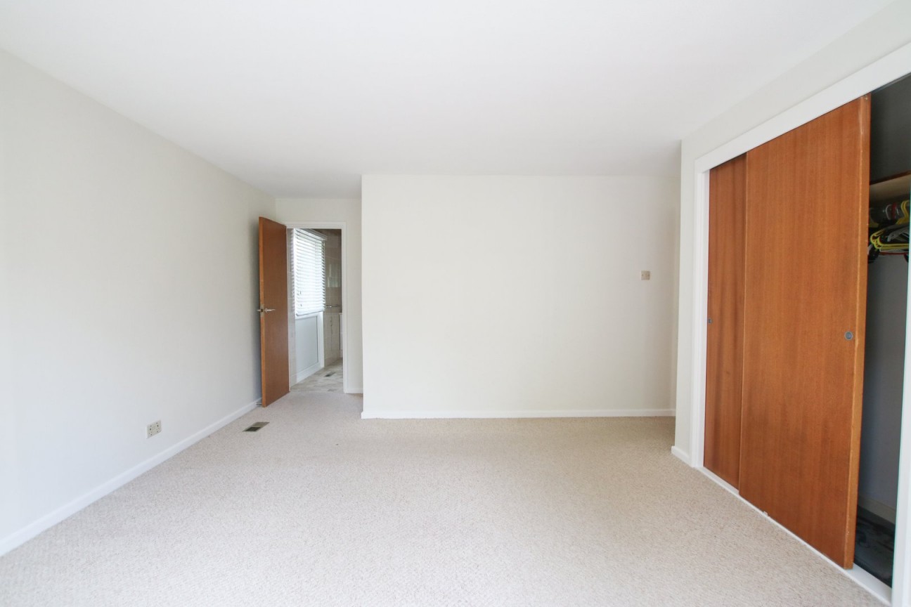 Barkhart Gardens, Wokingham, Berkshire