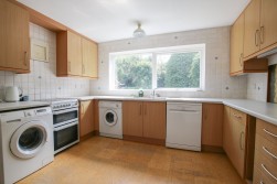 Barkhart Gardens, Wokingham, Berkshire