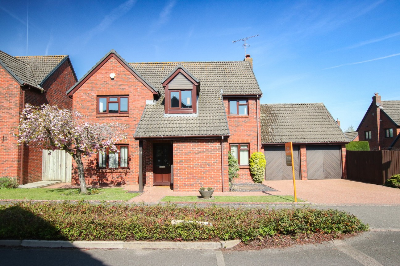 Bishops Drive, Wokingham, Berkshire
