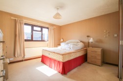 Bishops Drive, Wokingham, Berkshire
