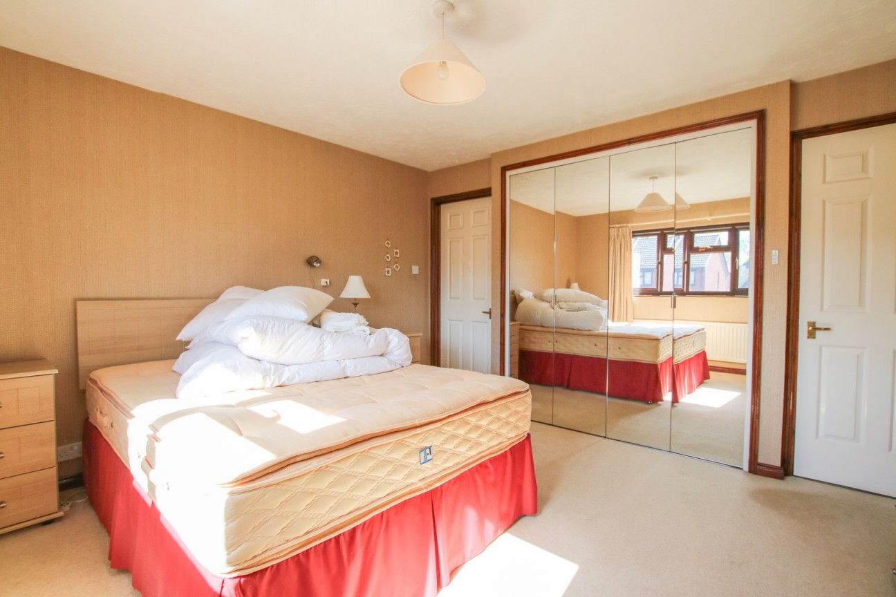 Bishops Drive, Wokingham, Berkshire