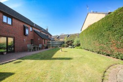 Bishops Drive, Wokingham, Berkshire