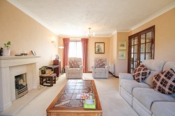 Bishops Drive, Wokingham, Berkshire
