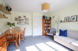 Chaffinch Close, Wokingham, Berkshire