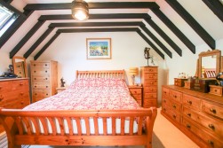 Sindlesham, Wokingham, Berkshire
