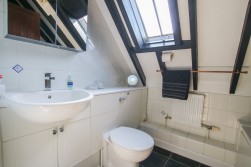 Sindlesham, Wokingham, Berkshire