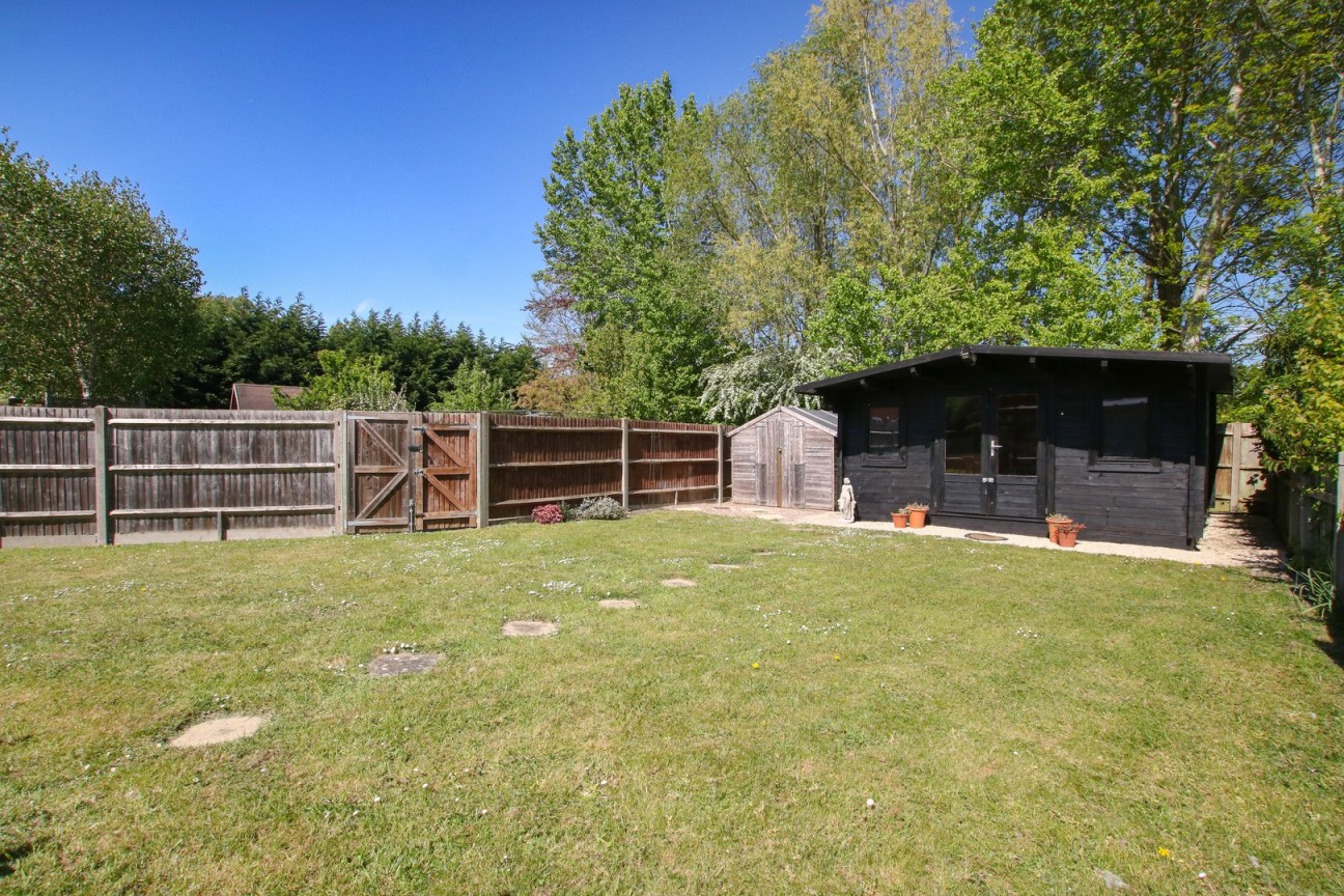 Sindlesham, Wokingham, Berkshire