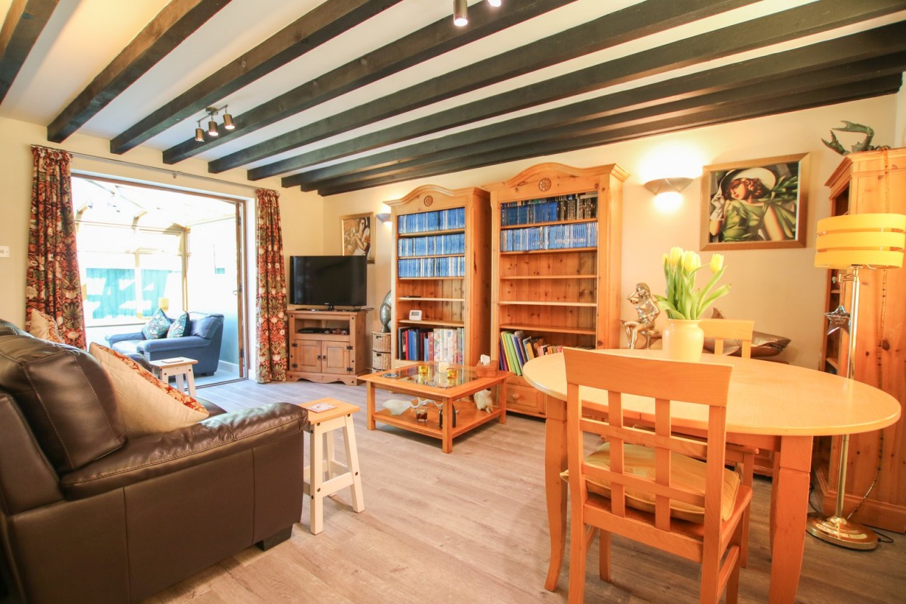 Sindlesham, Wokingham, Berkshire