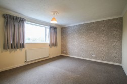 Sarum Crescent, Wokingham, Berkshire