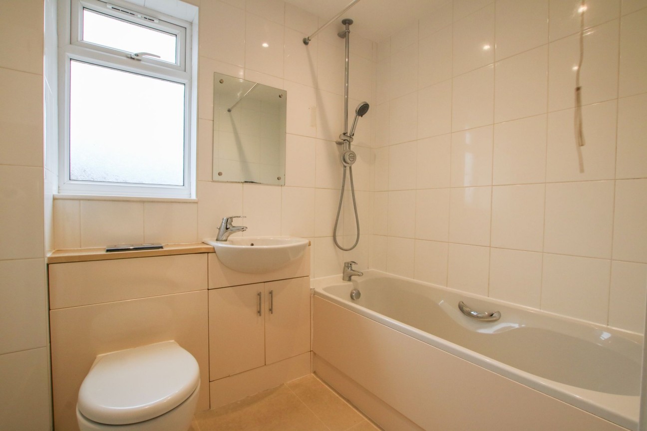 Sarum Crescent, Wokingham, Berkshire