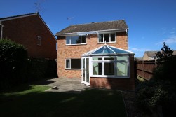 Sarum Crescent, Wokingham, Berkshire