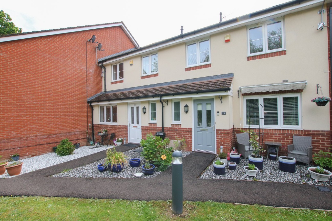 Minster Grove, Wokingham, Berkshire