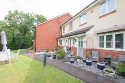Minster Grove, Wokingham, Berkshire