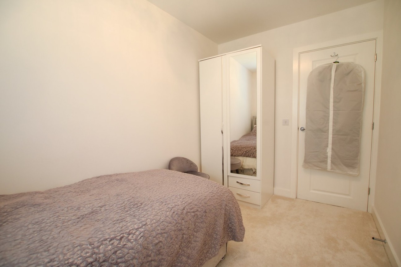 Minster Grove, Wokingham, Berkshire