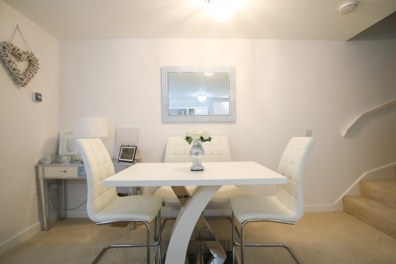 Minster Grove, Wokingham, Berkshire