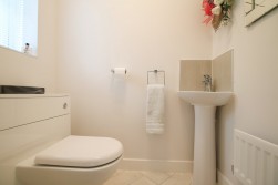 Minster Grove, Wokingham, Berkshire