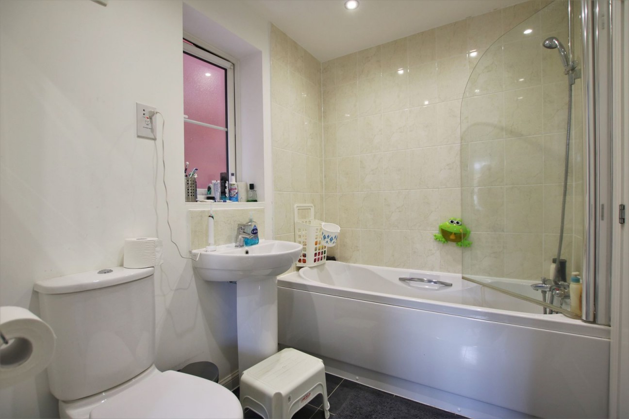 Windsor Crescent, Wokingham, Berkshire