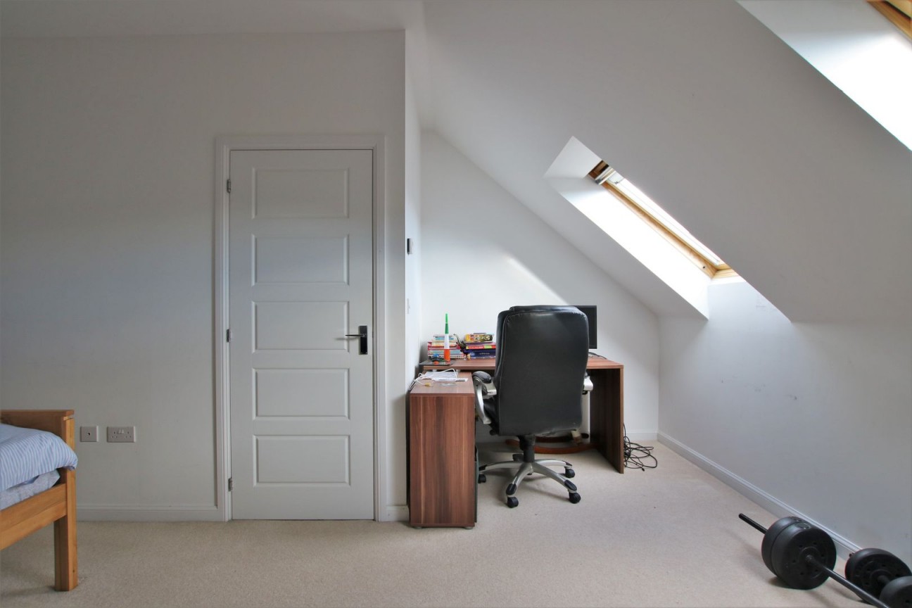 Windsor Crescent, Wokingham, Berkshire