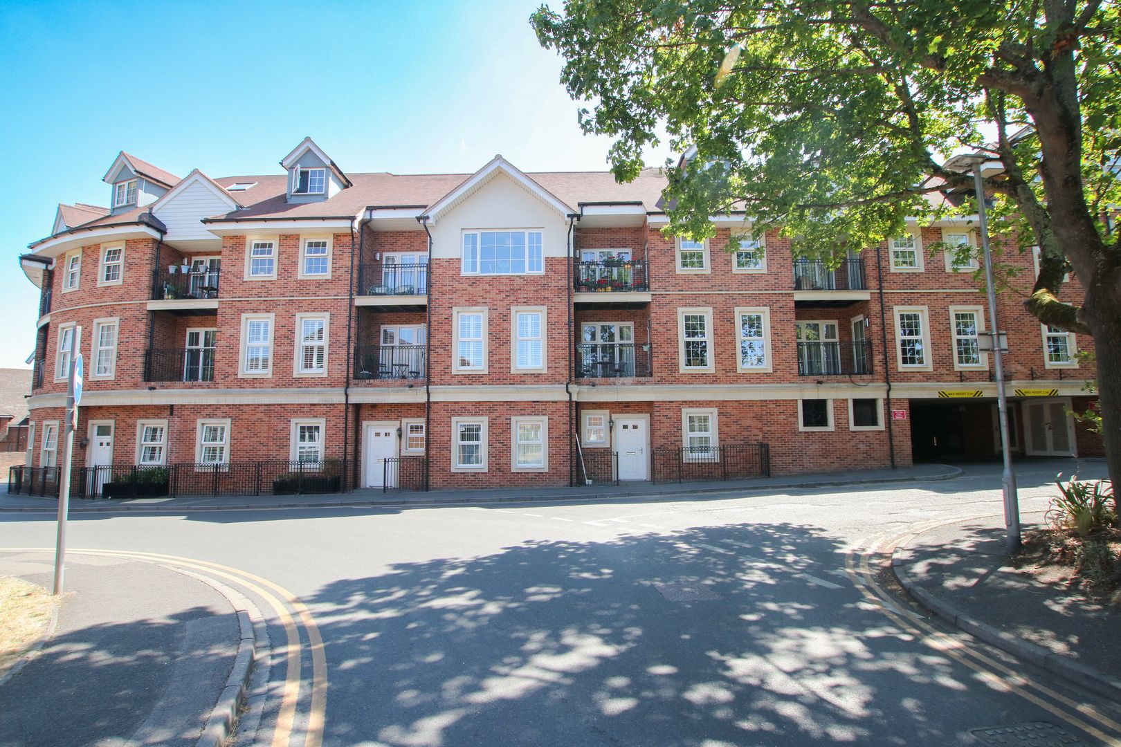 Peach Street, Wokingham, Berkshire