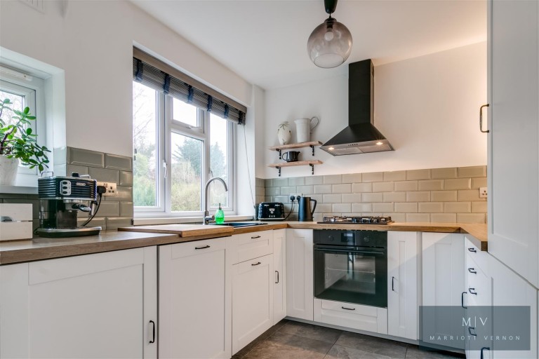 Lower Barn Road, Purley