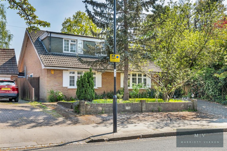 Selborne Road, Croydon