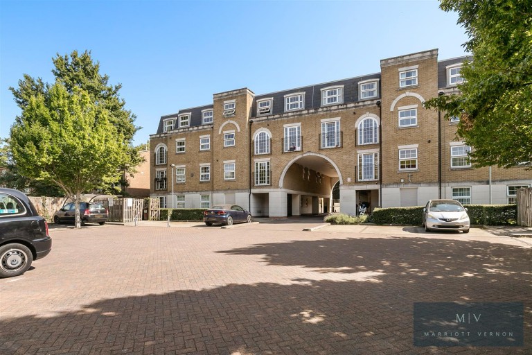 Addiscombe Road, Croydon